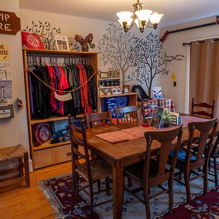 The Notch Hostel นอร์ธวูดสต็อก ภายนอก รูปภาพ