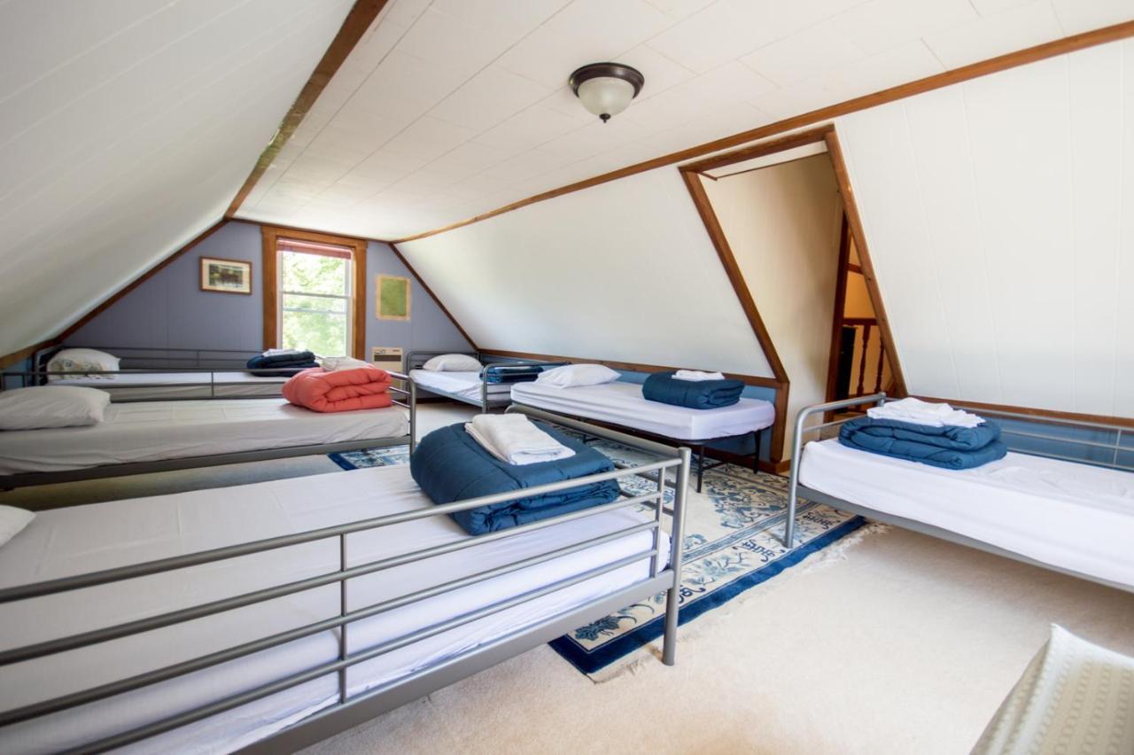 The Notch Hostel นอร์ธวูดสต็อก ภายนอก รูปภาพ