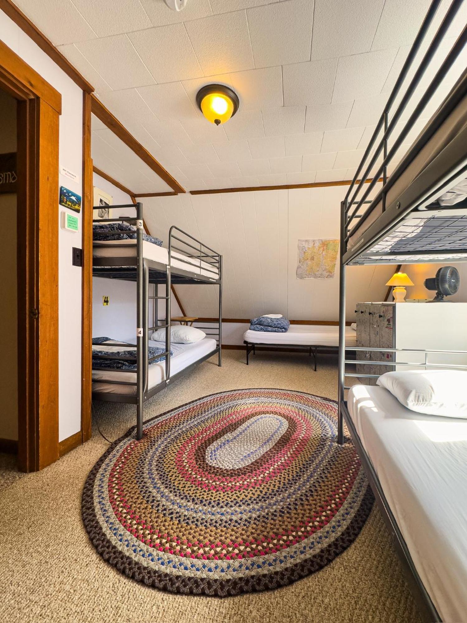 The Notch Hostel นอร์ธวูดสต็อก ภายนอก รูปภาพ